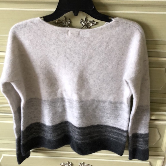 Grey Cashmere sweater - Picture 4 of 4